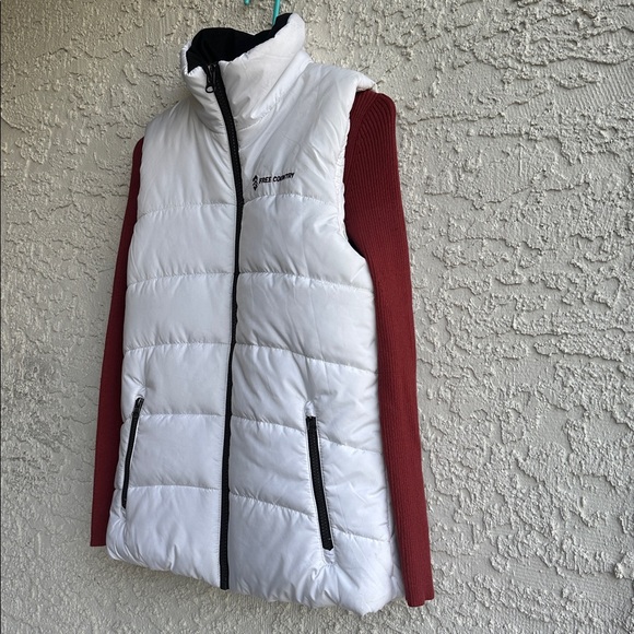 Free Country white-thick Puffer Vest with pockets-size Small-brand new/neverUsed - Picture 10 of 17